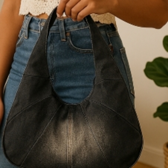 NWOT-Stylish Black Denim Women's Bag - Picture 2 of 4